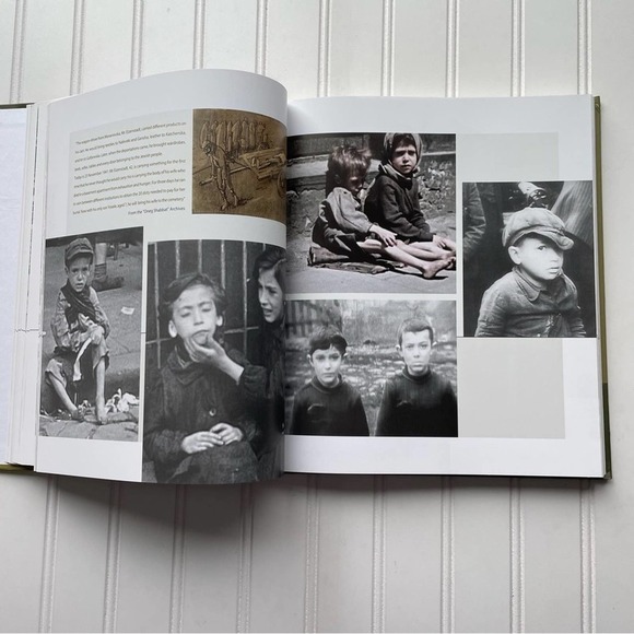 TO BEAR WITNESS Holocaust Remembrance at Yad Vashem Israel Hardcover 2012 VG - Picture 12 of 16